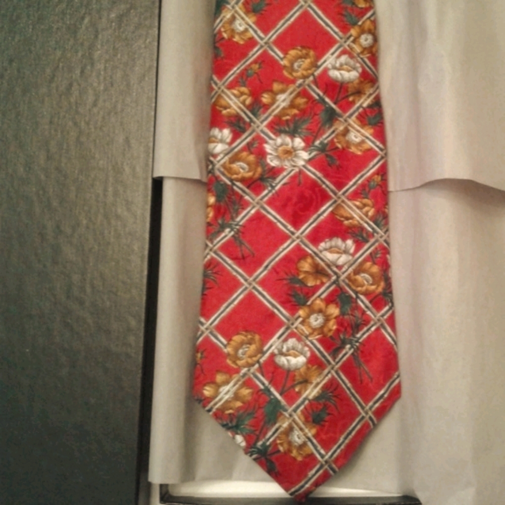 🌷DIOR 💯% Silk Tie 🌷